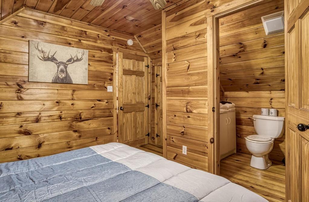 Wilderness Lodge, Hot Tub, Game Room, Pool Access, 1089 Free Tickets Each Paid Day, Dollywood And M Sevierville Exterior photo
